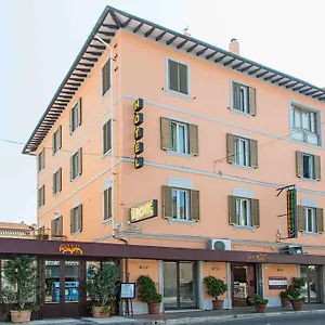 https://hotel-il-ponte.it-tuscanyhotel.com