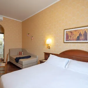 https://hotel-boccaccio-florence.it-tuscanyhotel.com
